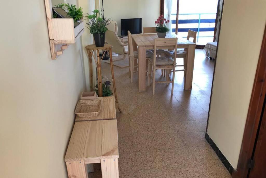 El Faro Apartaments Platja Llarga-Les Salines-Tgn Tarragona Ngoại thất bức ảnh