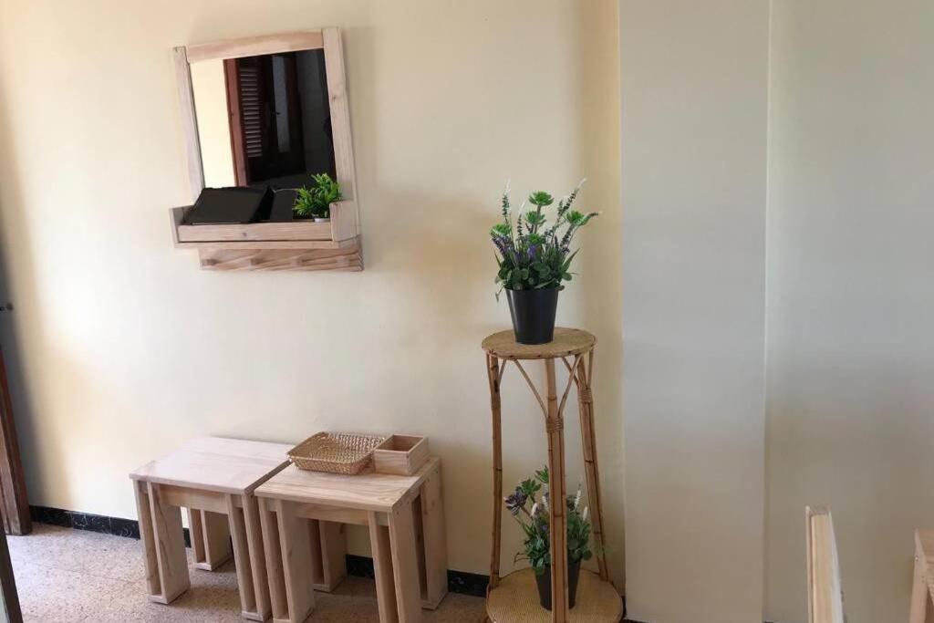 El Faro Apartaments Platja Llarga-Les Salines-Tgn Tarragona Ngoại thất bức ảnh