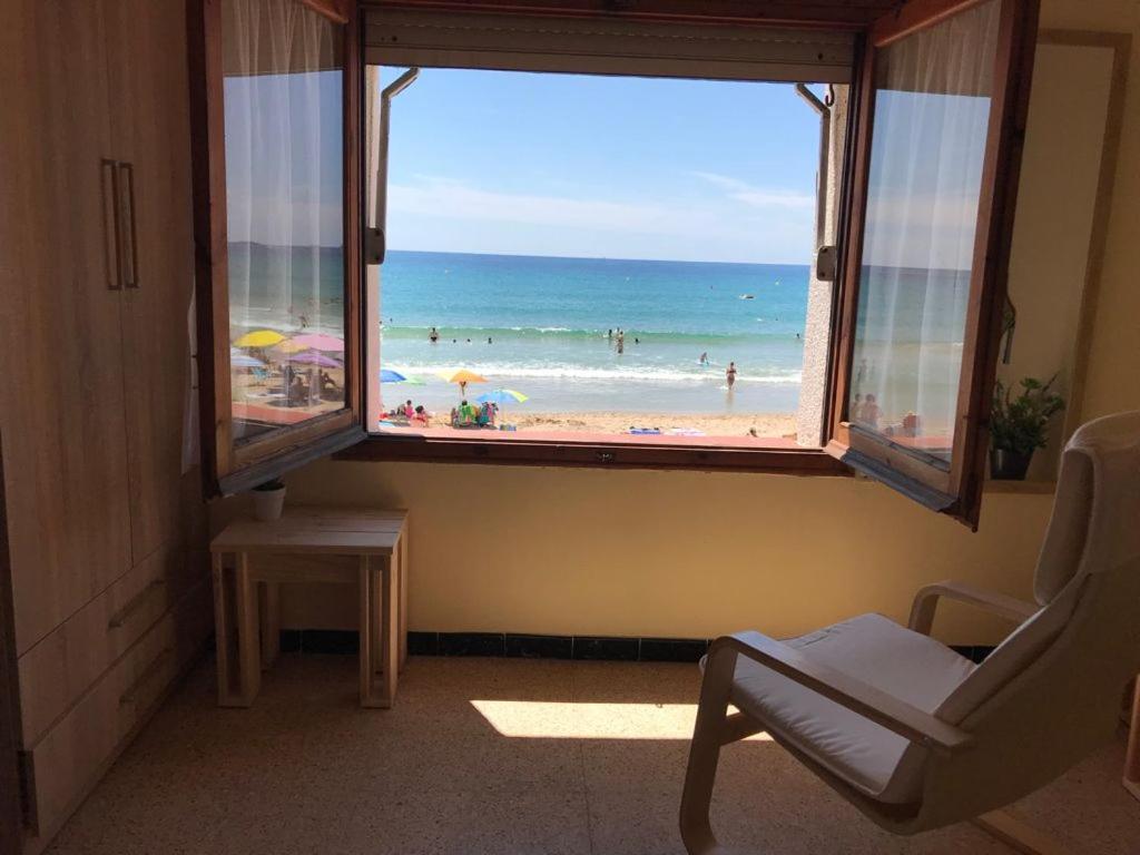 El Faro Apartaments Platja Llarga-Les Salines-Tgn Tarragona Ngoại thất bức ảnh