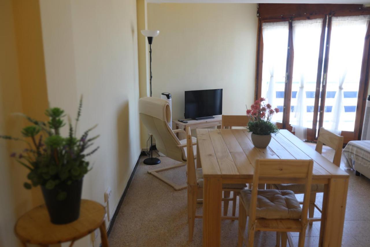 El Faro Apartaments Platja Llarga-Les Salines-Tgn Tarragona Ngoại thất bức ảnh