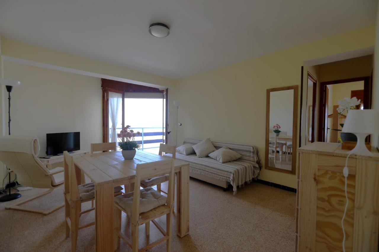 El Faro Apartaments Platja Llarga-Les Salines-Tgn Tarragona Ngoại thất bức ảnh
