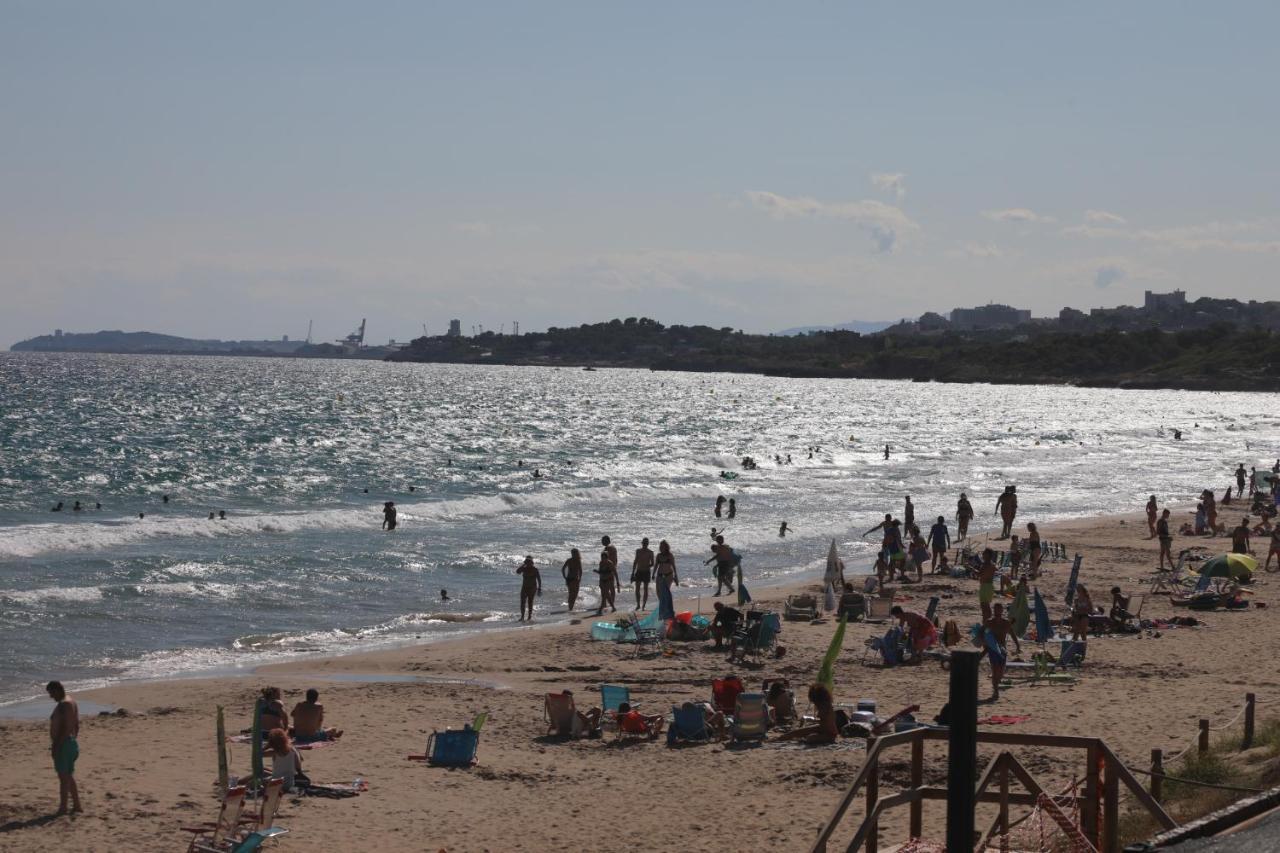 El Faro Apartaments Platja Llarga-Les Salines-Tgn Tarragona Ngoại thất bức ảnh