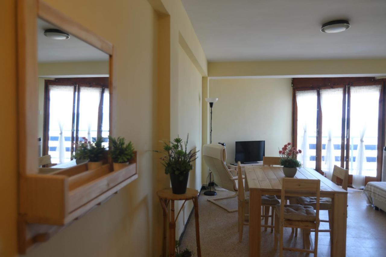 El Faro Apartaments Platja Llarga-Les Salines-Tgn Tarragona Ngoại thất bức ảnh